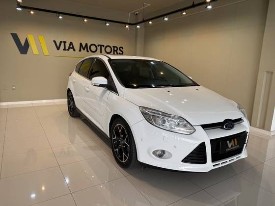 FORD FOCUS 2.0 TITANIUM PLUS 16V FLEX 4P POWERSHIFT